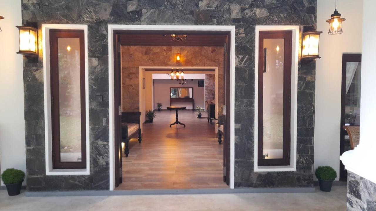 Villa D55 Kandy Exteriör bild