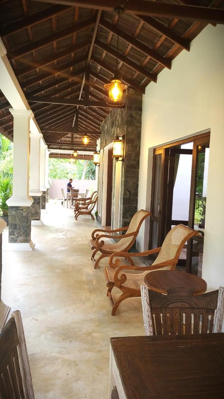 Villa D55 Kandy Exteriör bild