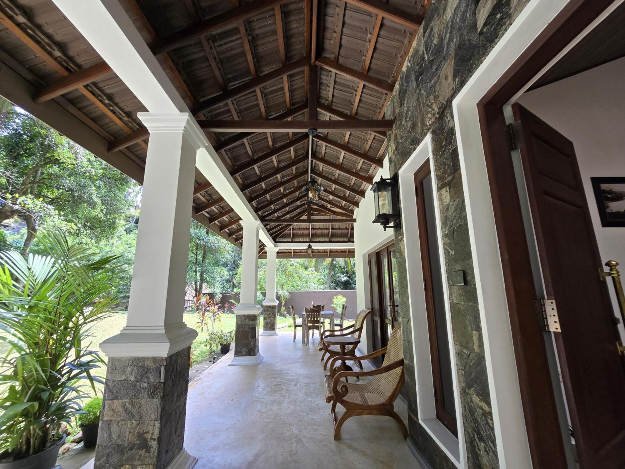 Villa D55 Kandy Exteriör bild